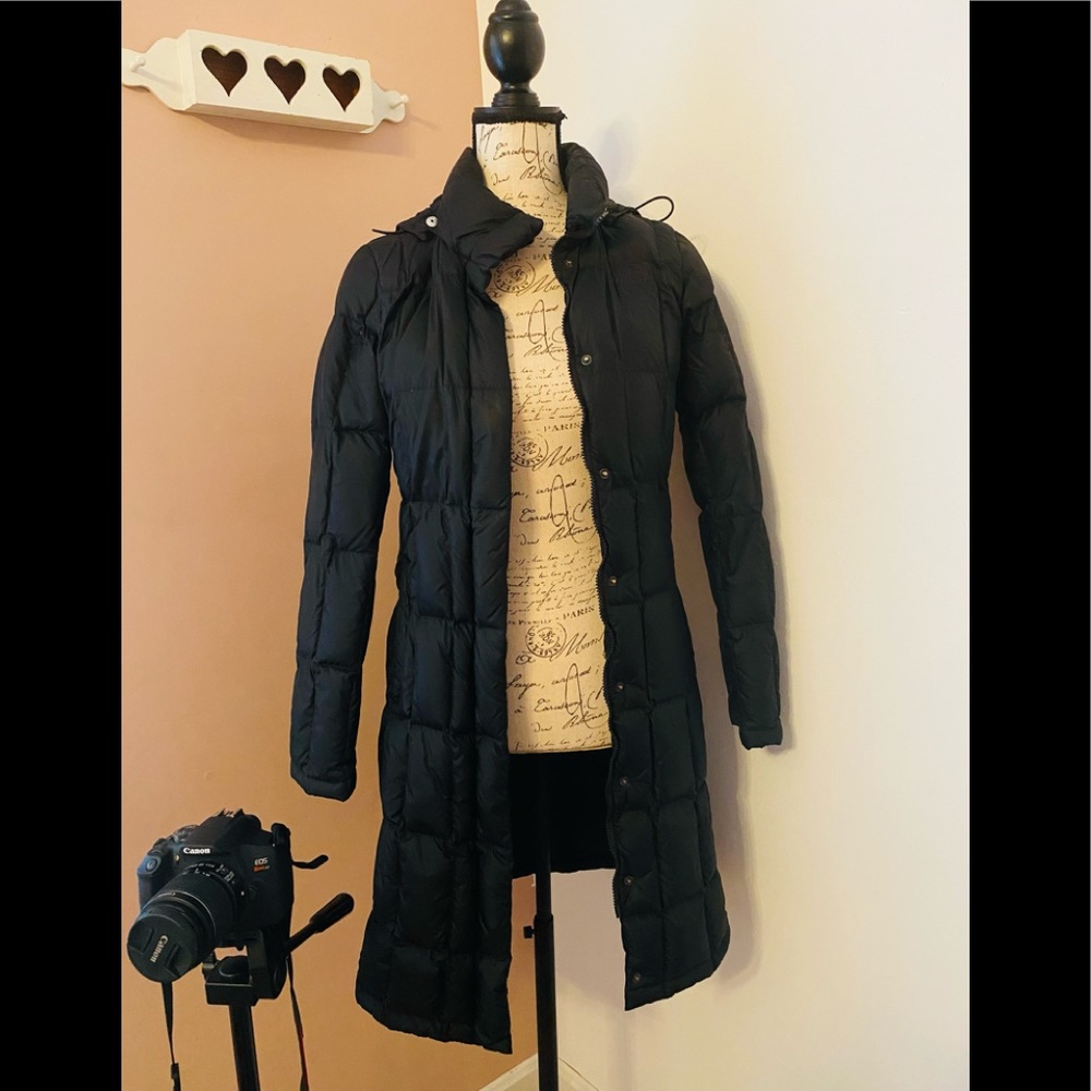 The North Face Black Puffer Jacket size XS